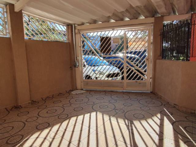 #5 - Casa para Venda em São Paulo - SP - 2